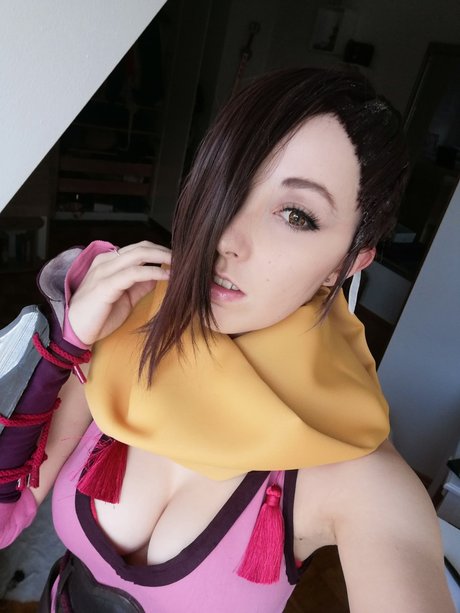 Pink Fluffy Kitchicorn onlyfans boobs