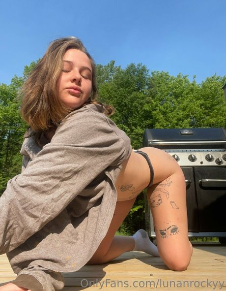 lunanrockyy free onlyfans