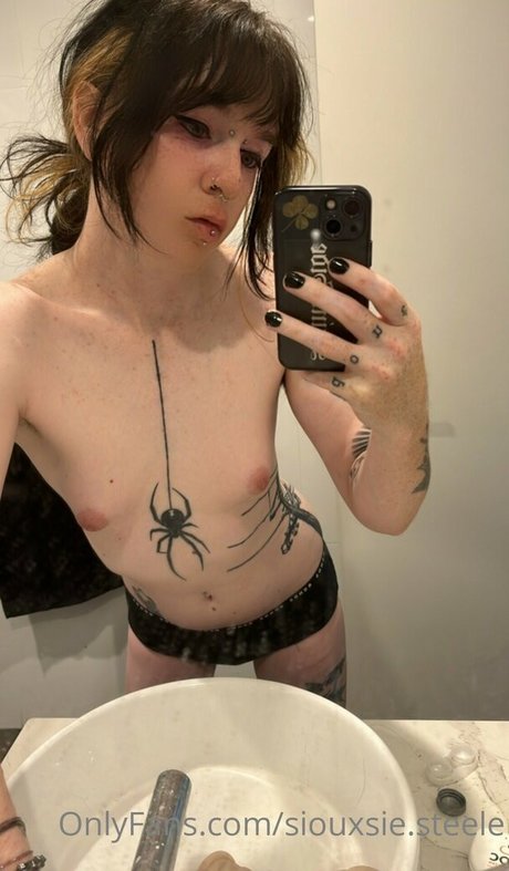 siouxsie steele nude onlyfans