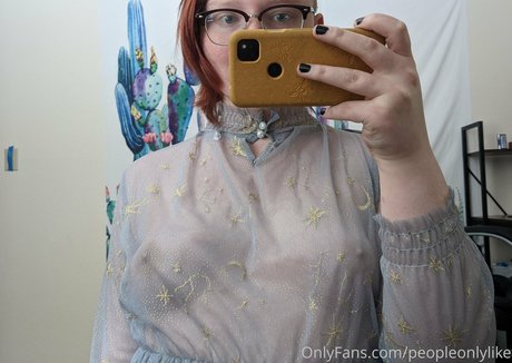 mumblingmeadows onlyfans leaka