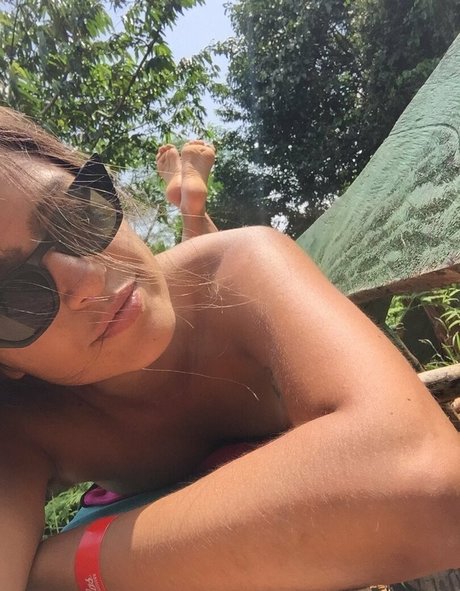 escobutt nudes only fans