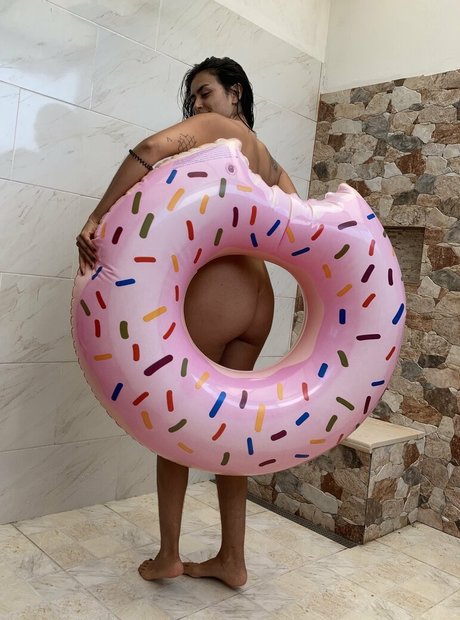 escobutt tits onlyfans