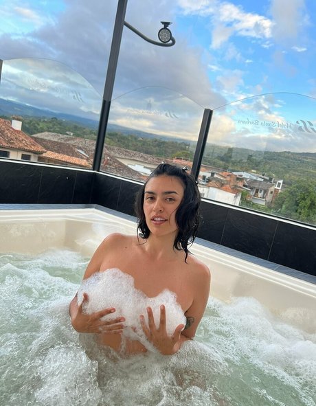 escobutt leaked onlyfans sextape