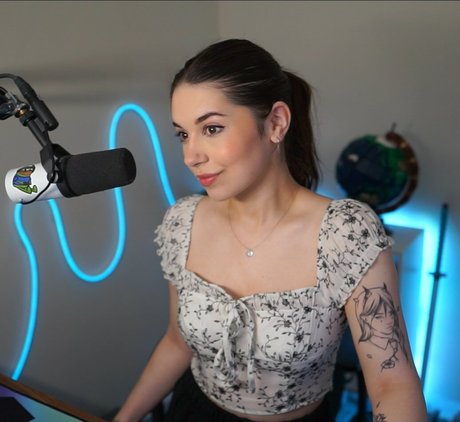 Harrie Silver onlyfans model photo