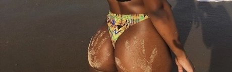 FineAssYonna porn onlyfans