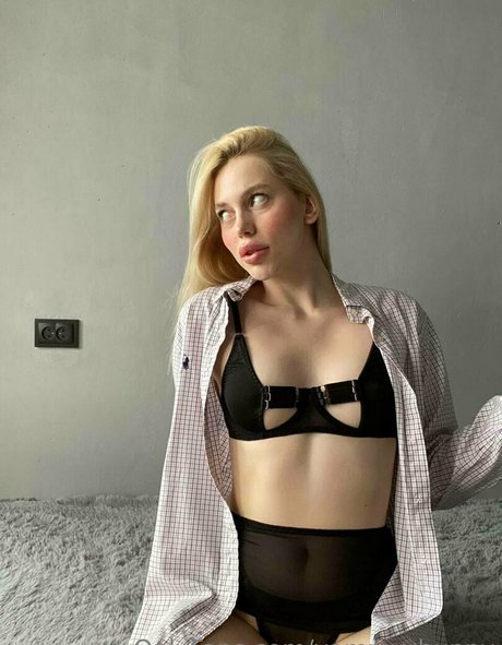 yammy bunny only fans naked