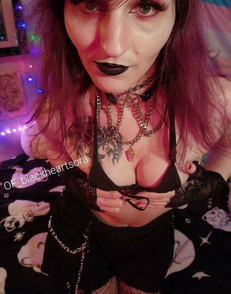 Sora Blackheart onlyfans leak