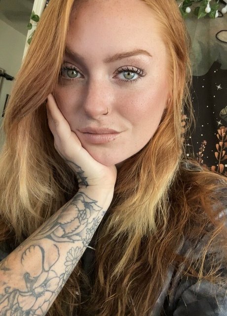 Foxi Lexi only fans porn