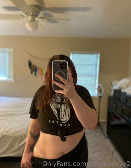 bellabaayyy2 onlyfans leaked pictures