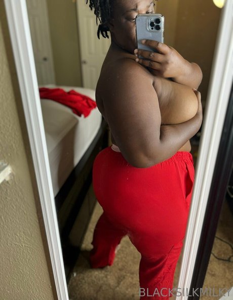 sexyblacksilkp1 onlyfans de