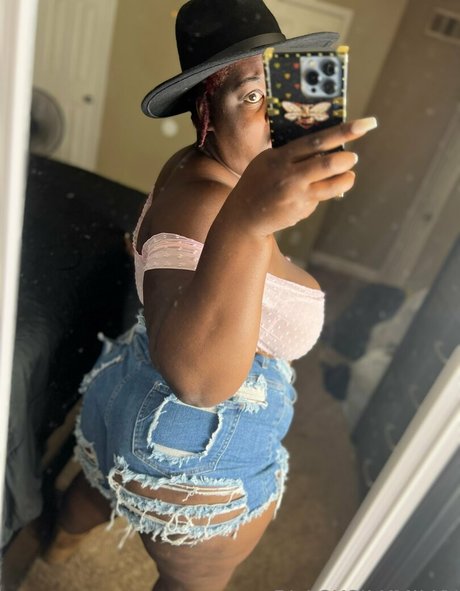 sexyblacksilkp1 nude leaks onlyfans