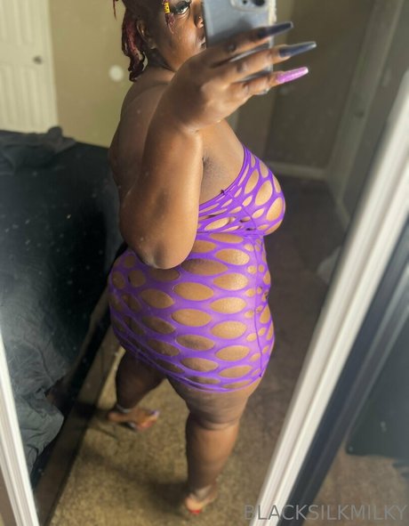 sexyblacksilkp1 onlyfans leaked tits