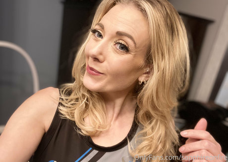 sapphireonfire nude onlyfans leak