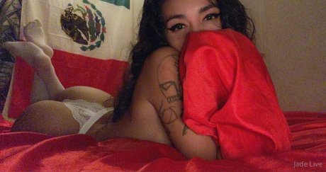 athletic blonde onlyfans nudes portrait