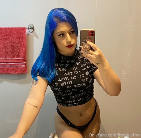 lizabluefree onlyfans pics