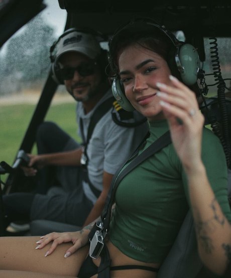 Lara Silva onlyfans leak xxx