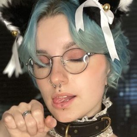 lyracr0w0 strip onlyfans