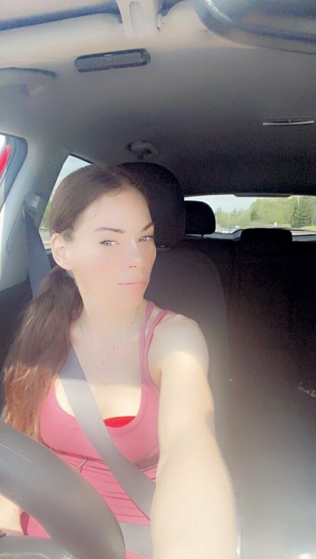 bellapetitewifey onlyfans sexy