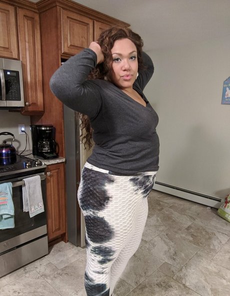 worship nicoles soles onlyfans naked