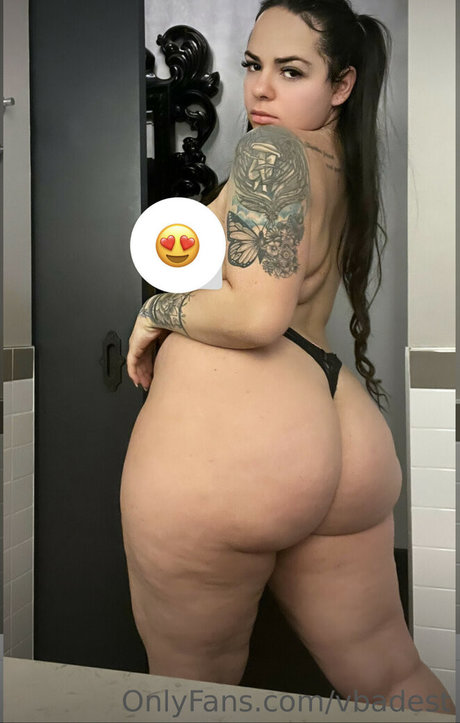 VBadest Beauty onlyfans leaks nudes