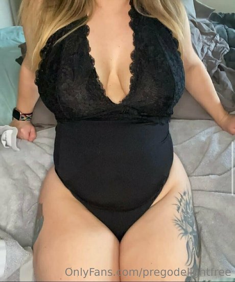 peytondelightfree onlyfans star