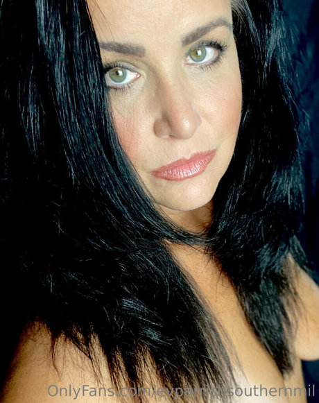 evparrishsouthernmil onlyfans