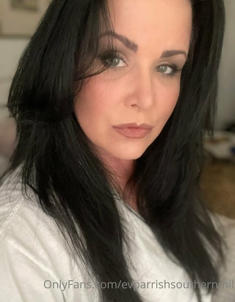 evparrishsouthernmil onlyfans leaked dirtyship