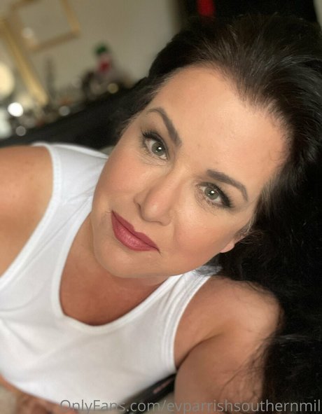 evparrishsouthernmil leaked onlyfans photos