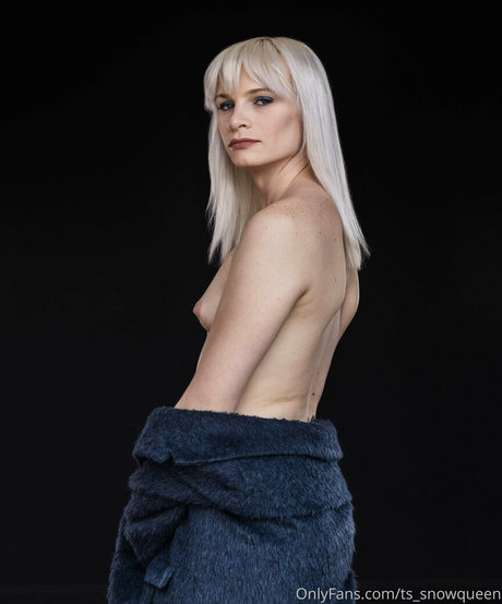 ts snowqueen onlyfans model