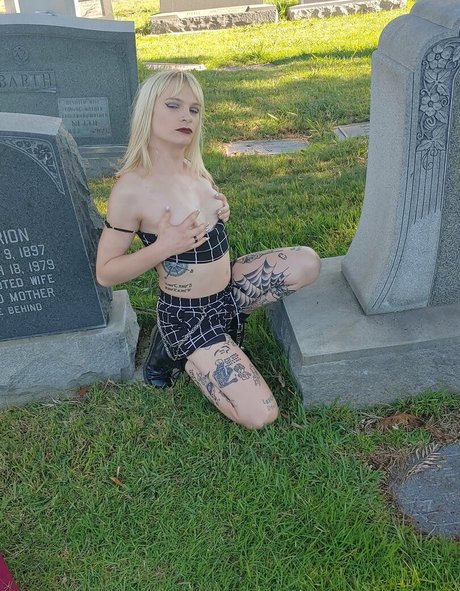 ts snowqueen nude onlyfans porn