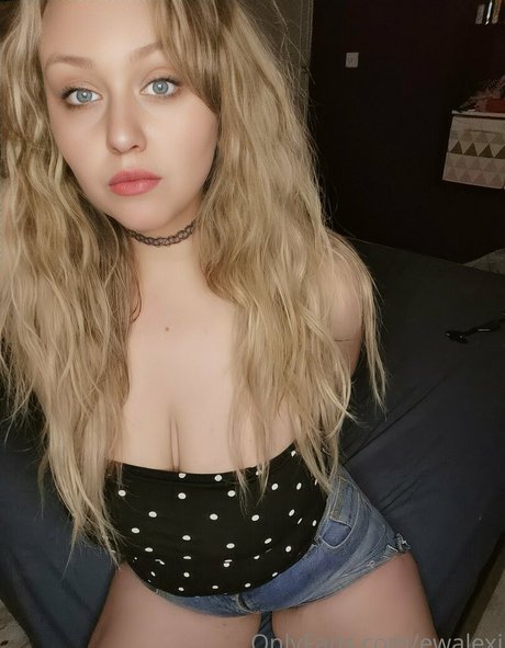 ewalexi nude onlyfans