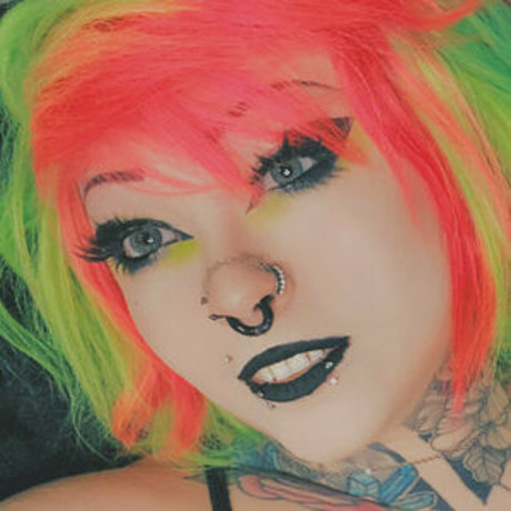 Luna Ghostess onlyfans strip tease