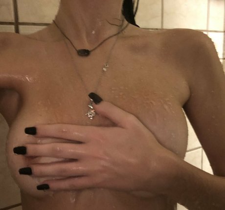 Babyykaylss naked onlyfans pics