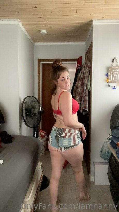 iamhanny onlyfans naked pics