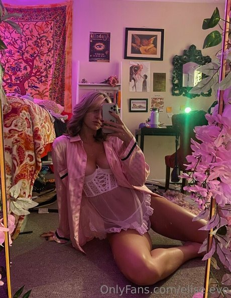 elise eve on onlyfans