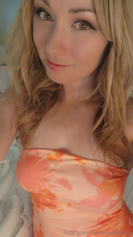 BellaAndersin nude onlyfans pics