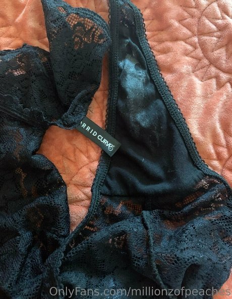 millionzofpeaches xxx onlyfans