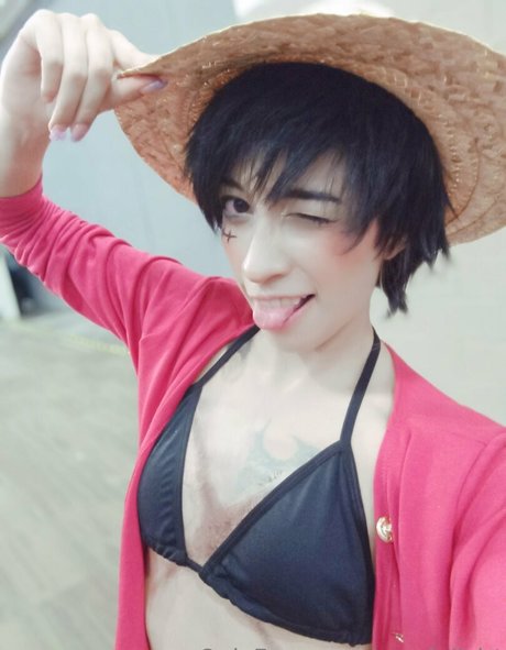 yumializirt nude onlyfans