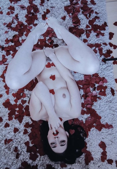 dominofaye nudes only fans