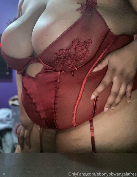ebonybbwangelafree onlyfans star