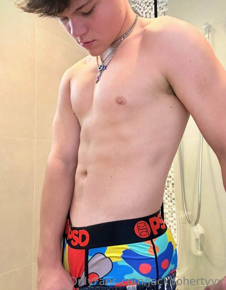 jackdohertyyy onlyfans boobs