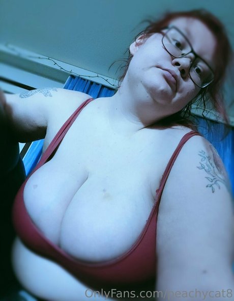 peachycat8 porn onlyfans leaks