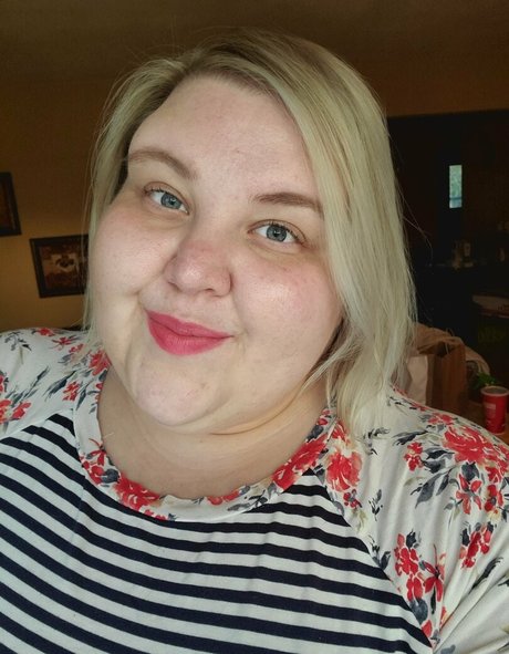 peachyg28 sexy onlyfans