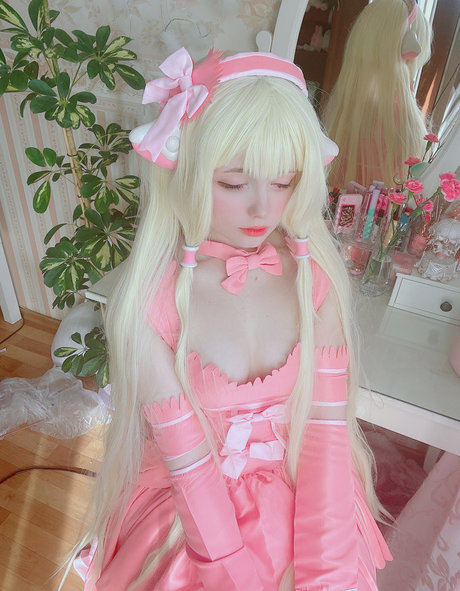 Saya Scarlet onlyfans free content