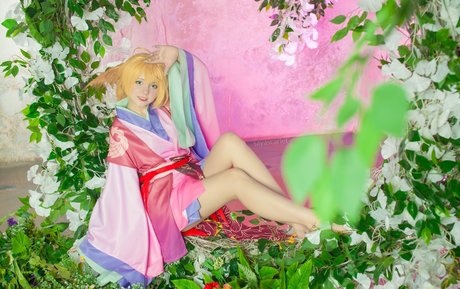 Saya Scarlet only fans sex