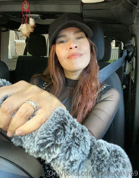 latinafoxy69 nude porn onlyfans
