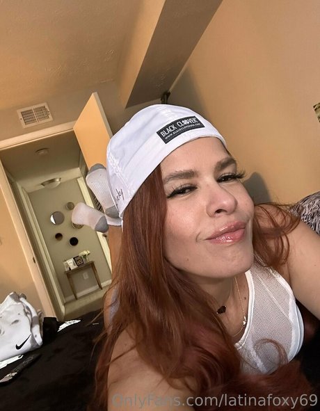 latinafoxy69 joi onlyfans