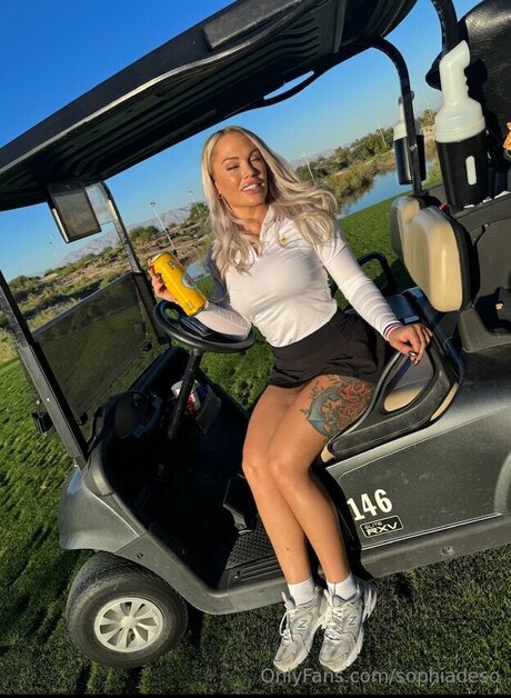 thick redhead onlyfans porno print