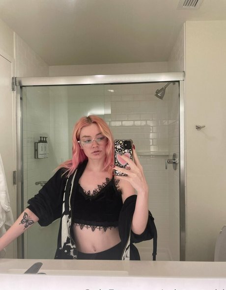 yrbunnygirl leak only fans