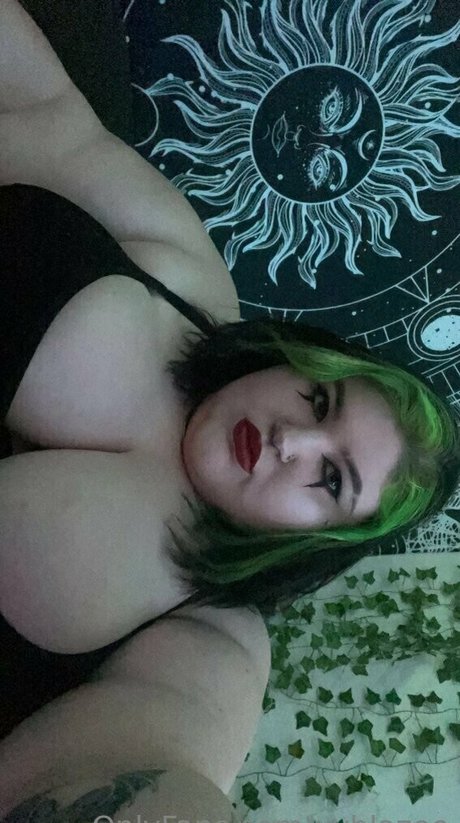 vvblazee leaked only fans nudes